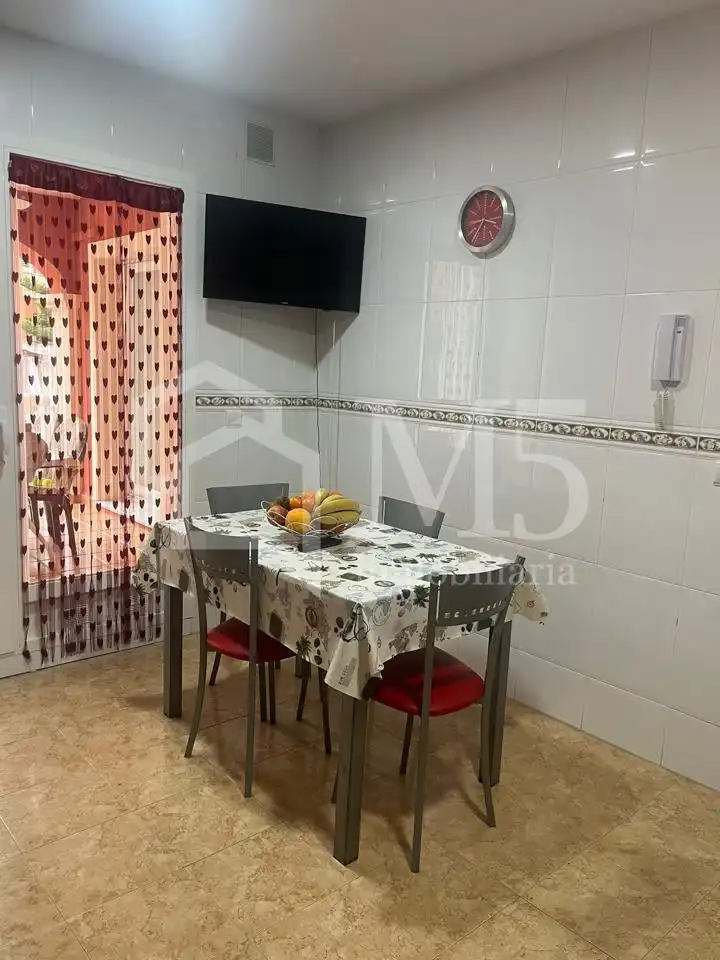 Casa amb piscina en venda a Torre del Mar, imagen 5