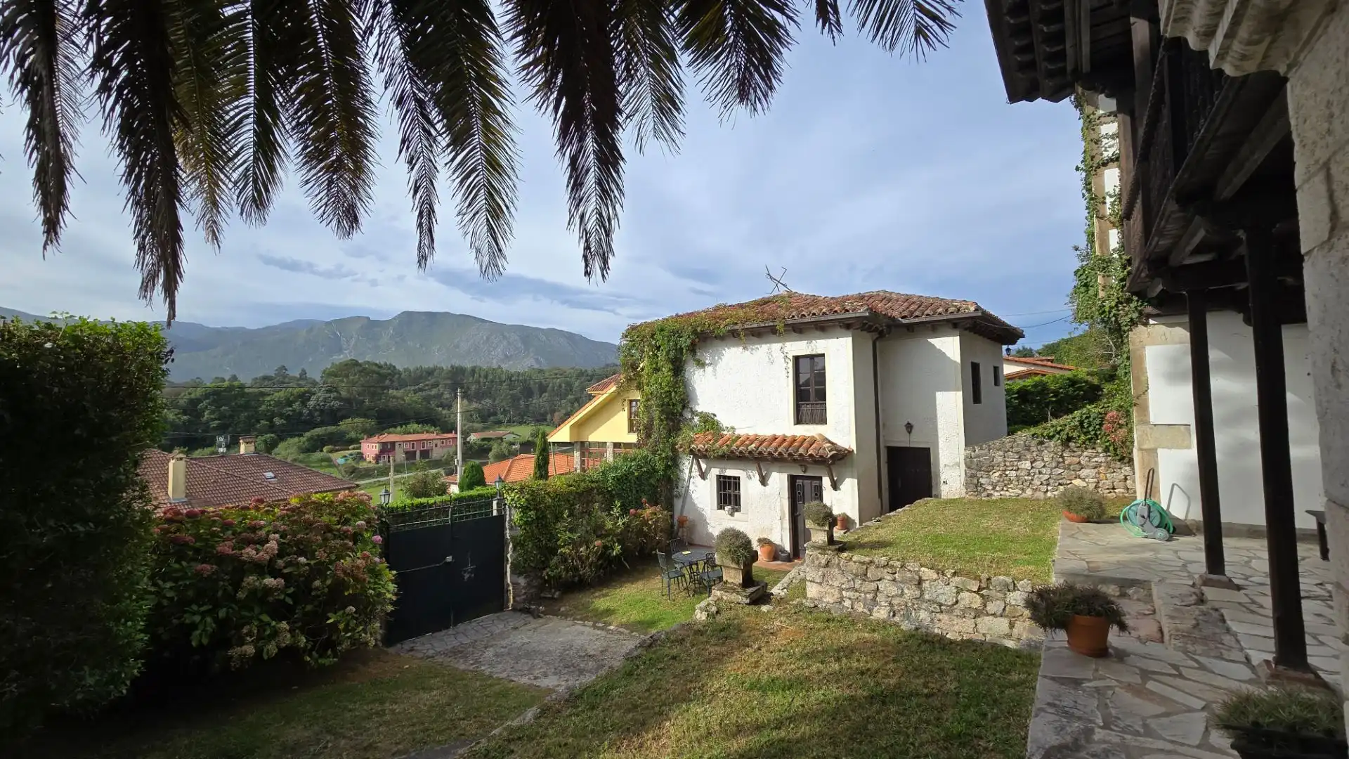 Garden of Houses for sale in Llanes  with Heating, Private garden and Terrace