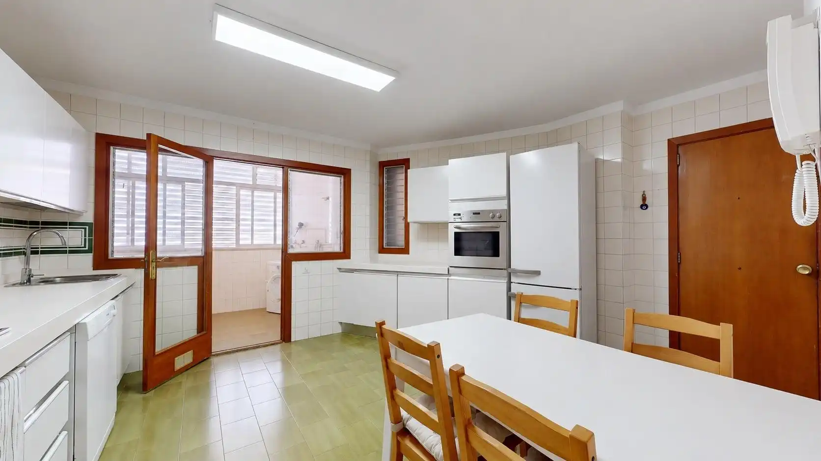 Cuina de Pis en venda en  Palma de Mallorca amb Aire condicionat, Jardí privat i Parquet