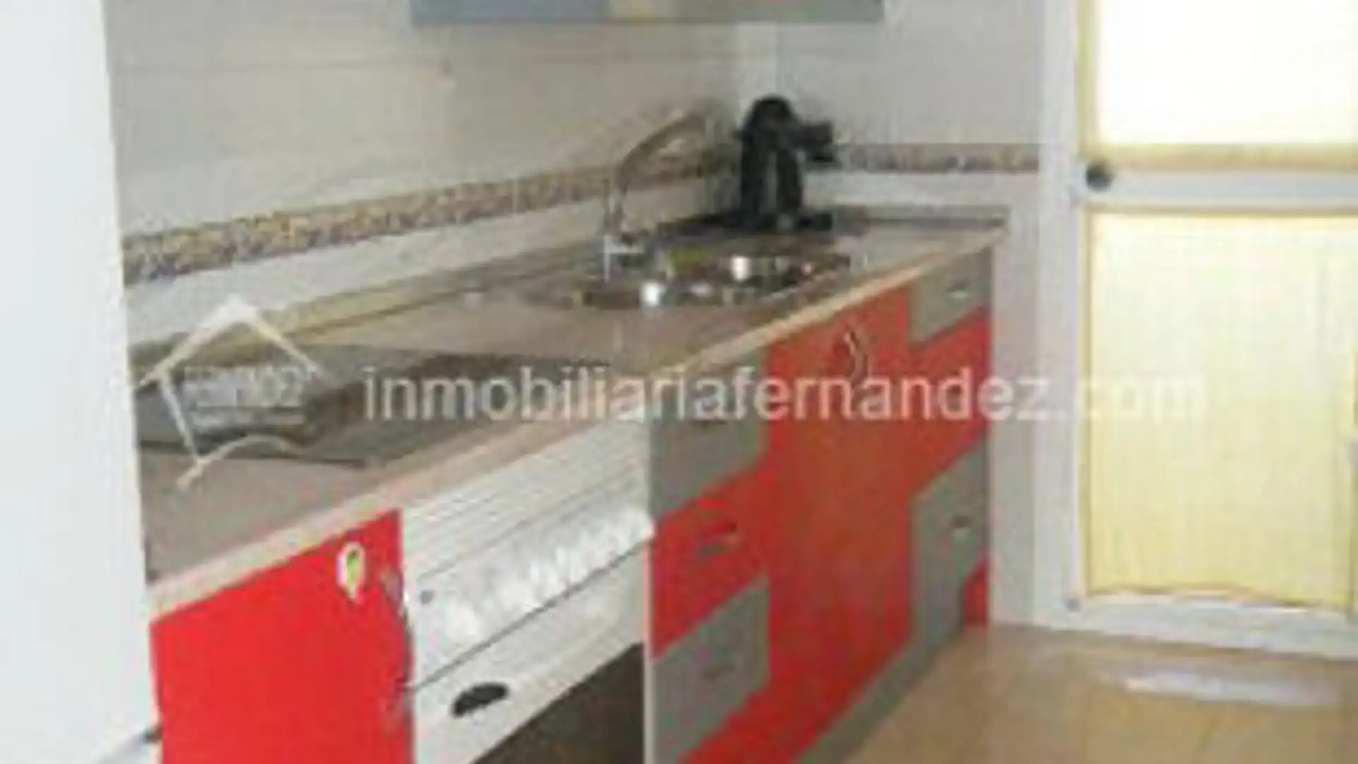 Cocina de Piso de alquiler en Cáceres Capital con Terraza y Amueblado