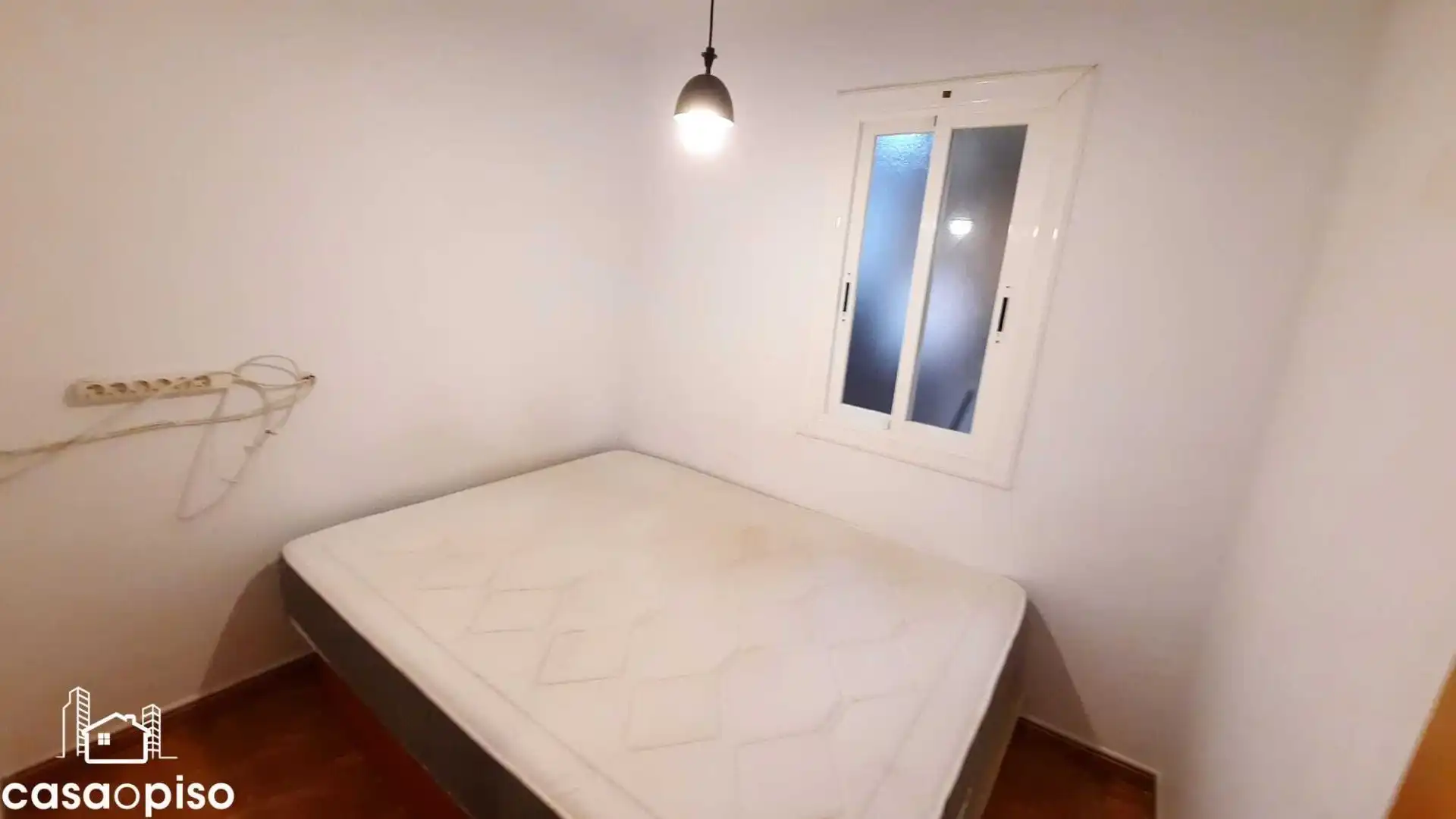 Habitación de Piso en venta en Terrassa con Aire acondicionado