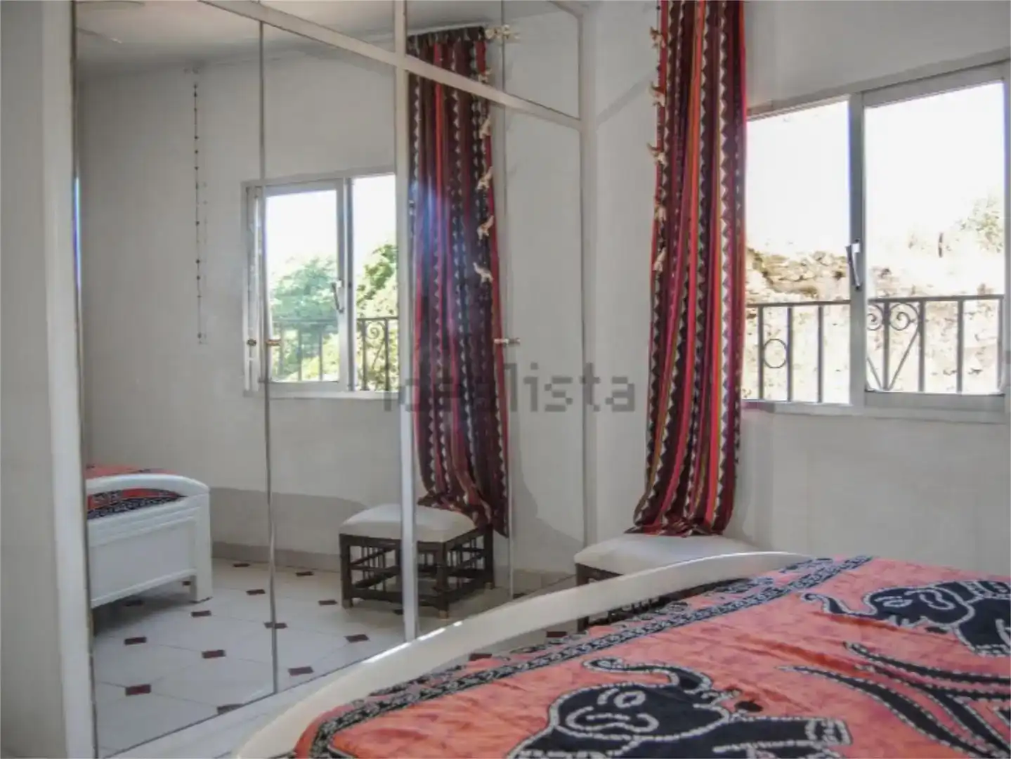 Dormitori de Casa adosada en venda en Marbella amb Balcó