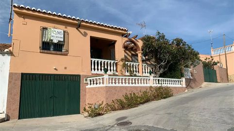 Foto 2 de Casa o xalet en venda a Calle Tabla el Mascuñar, Urbanización Santa Rosa, Torrox