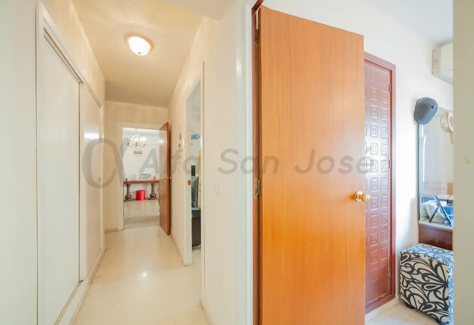 Flat for sale in Sevilla  with Furnished and Balcony