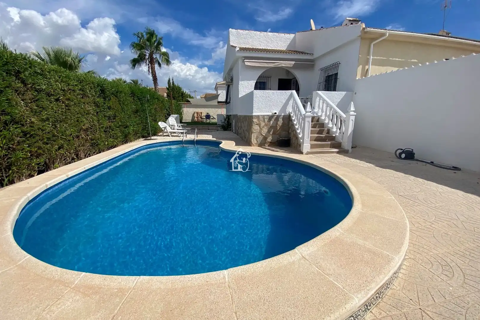 Maison avec piscine à louer à Zona Carrefour - Urbanizaciones