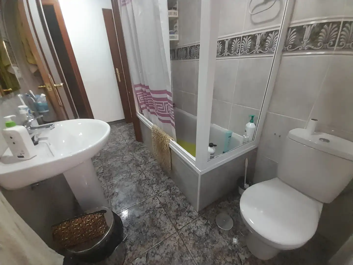 Baño de Piso en venta en Puertollano con Aire acondicionado, Calefacción y Trastero