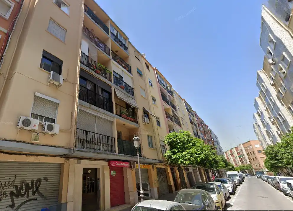Vista exterior de Piso en venta en Valencia