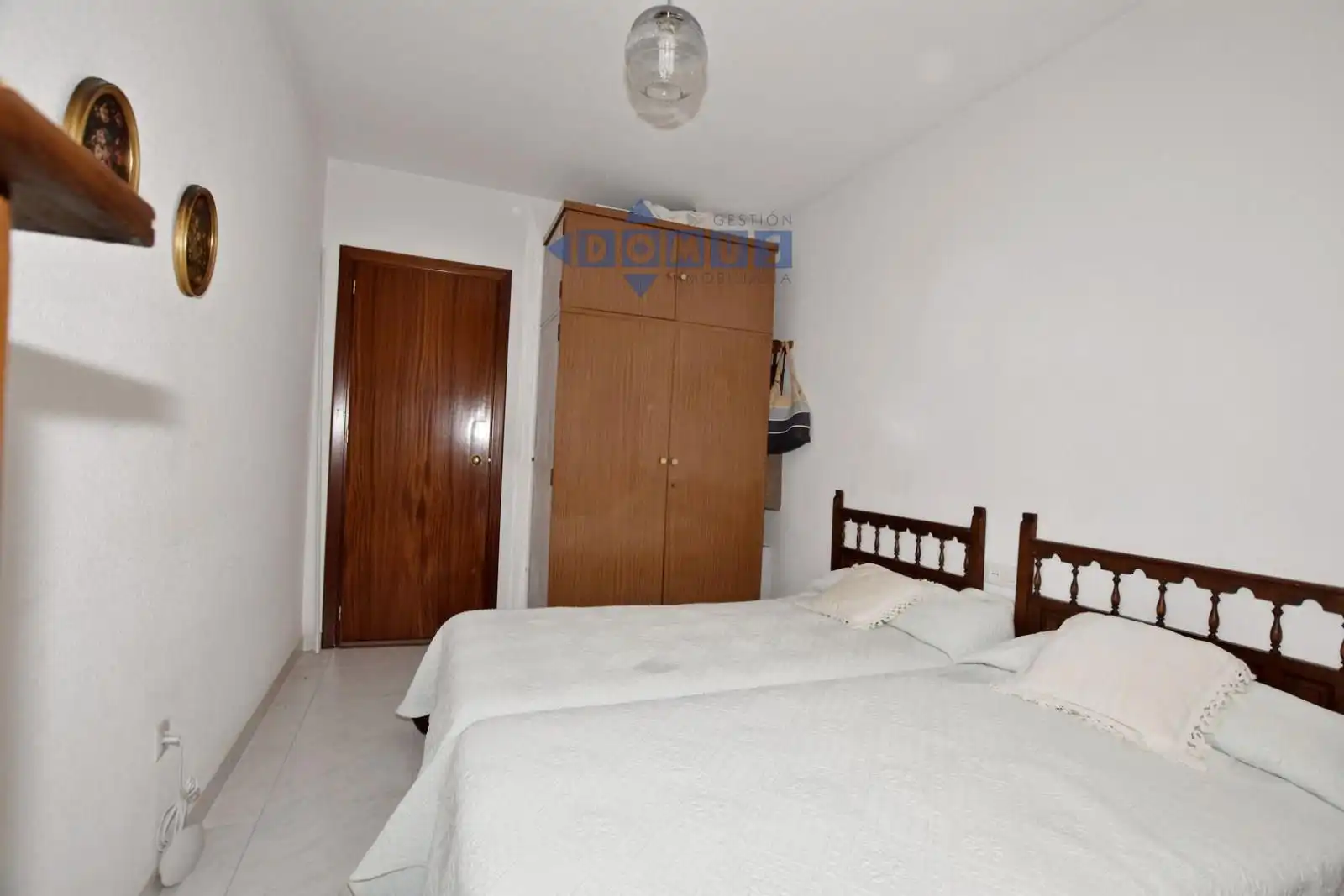 Dormitori de Pis en venda en Ronda amb Moblat