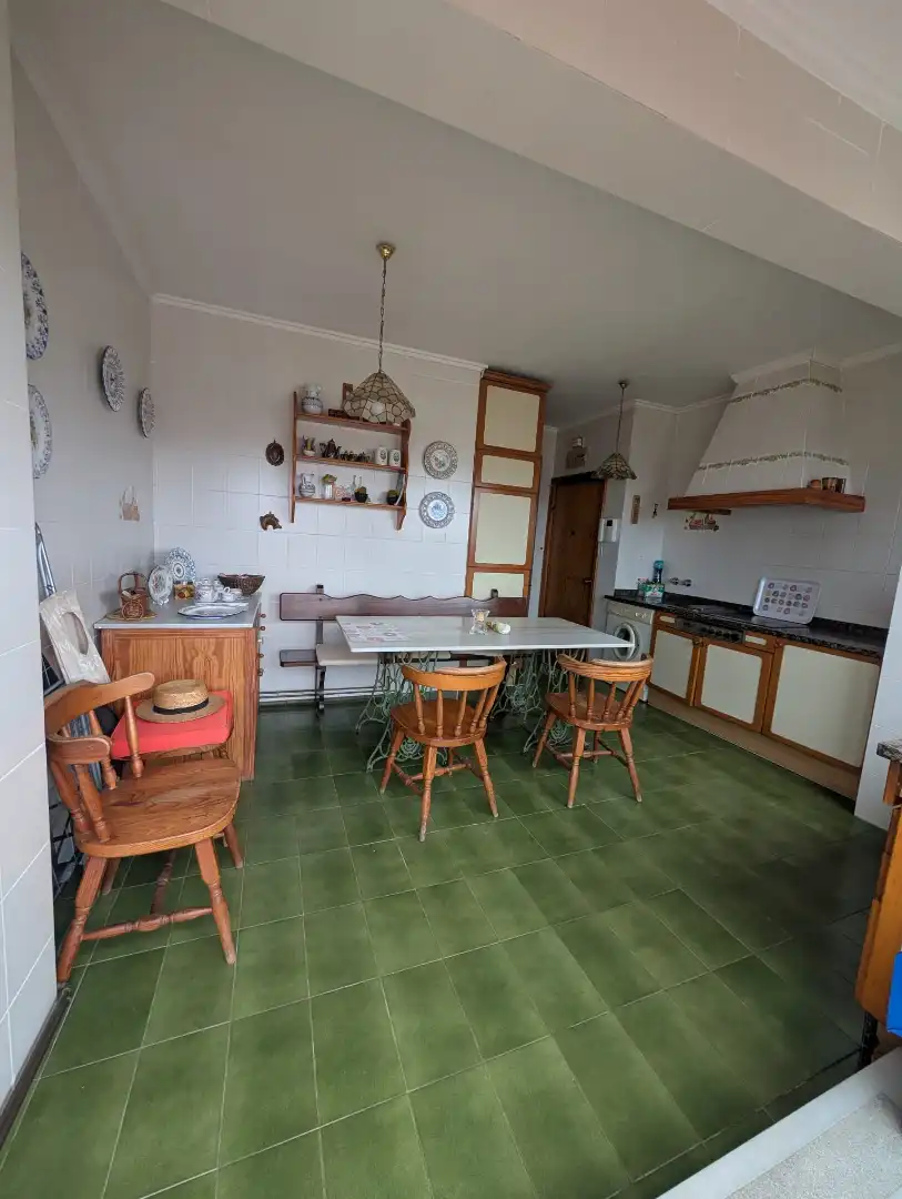 Cocina de Piso en venta en Santander con Calefacción, Terraza y Trastero