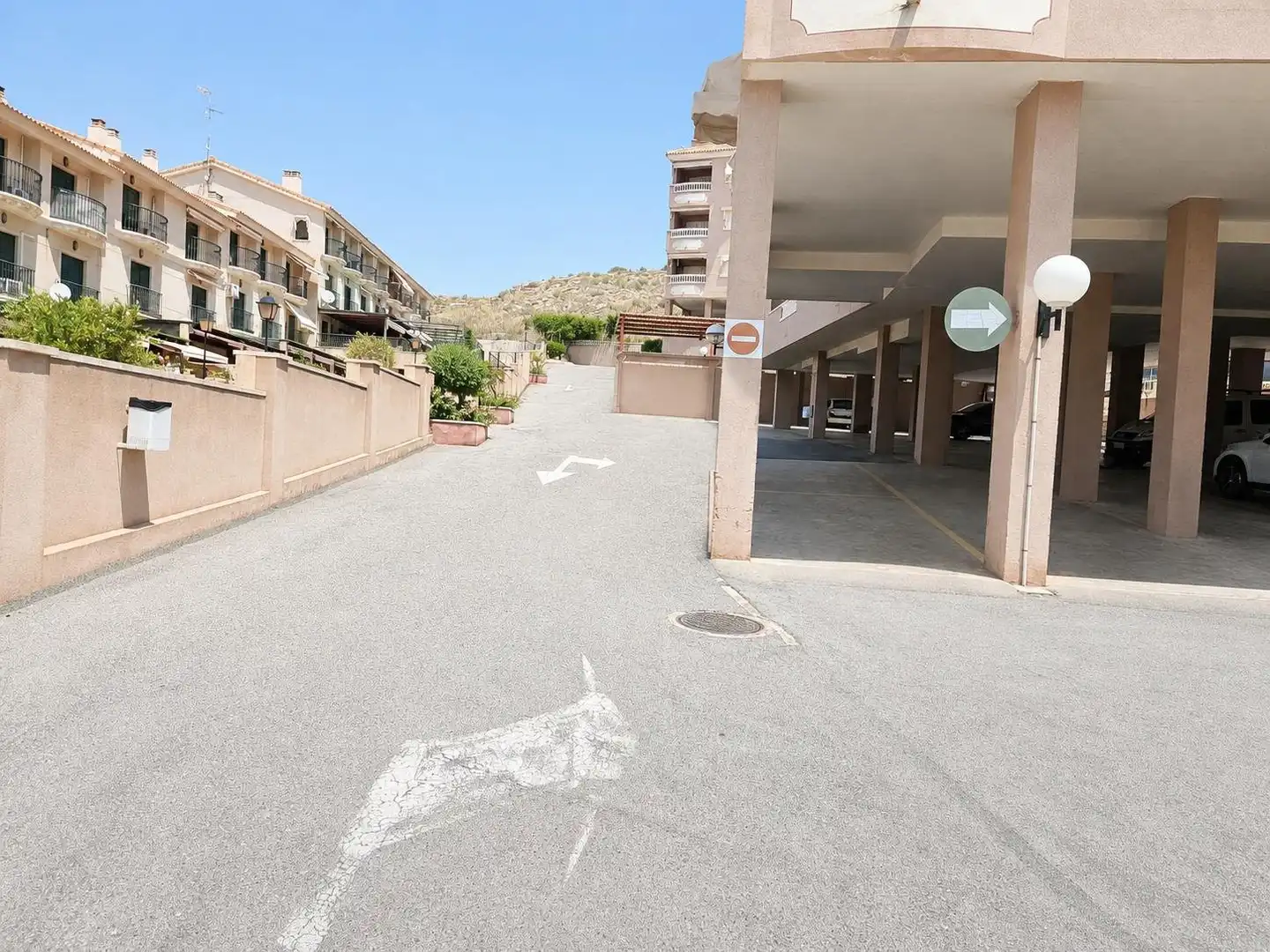 Parking for sale in Santa Pola ciudad, imagen 2