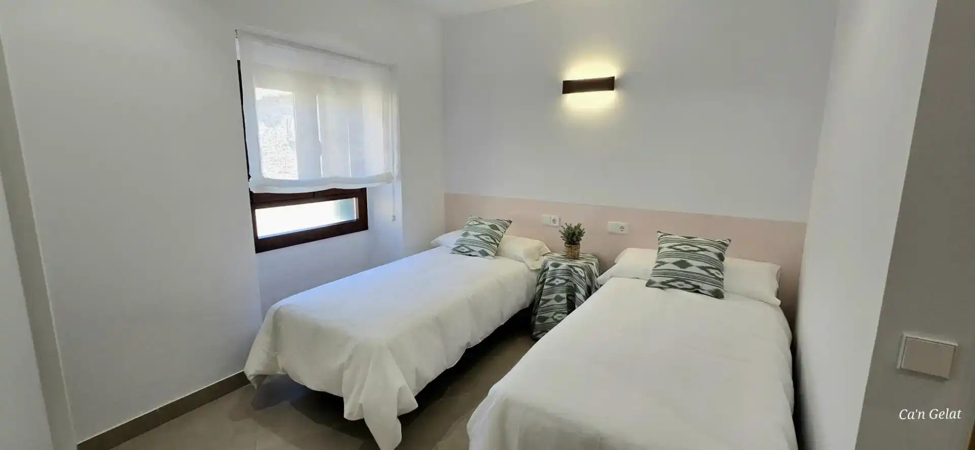 Bedroom of Detached homes for rent in Santa Eugènia  with Air Conditioner and Furnished