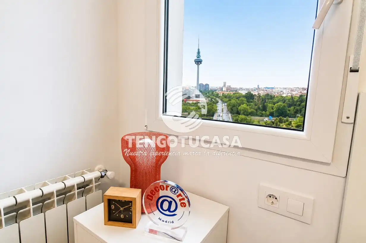 Schlafzimmer von Wohnung zum Verkauf in Madrid mit Klimaanlage, Heizung und Parkett