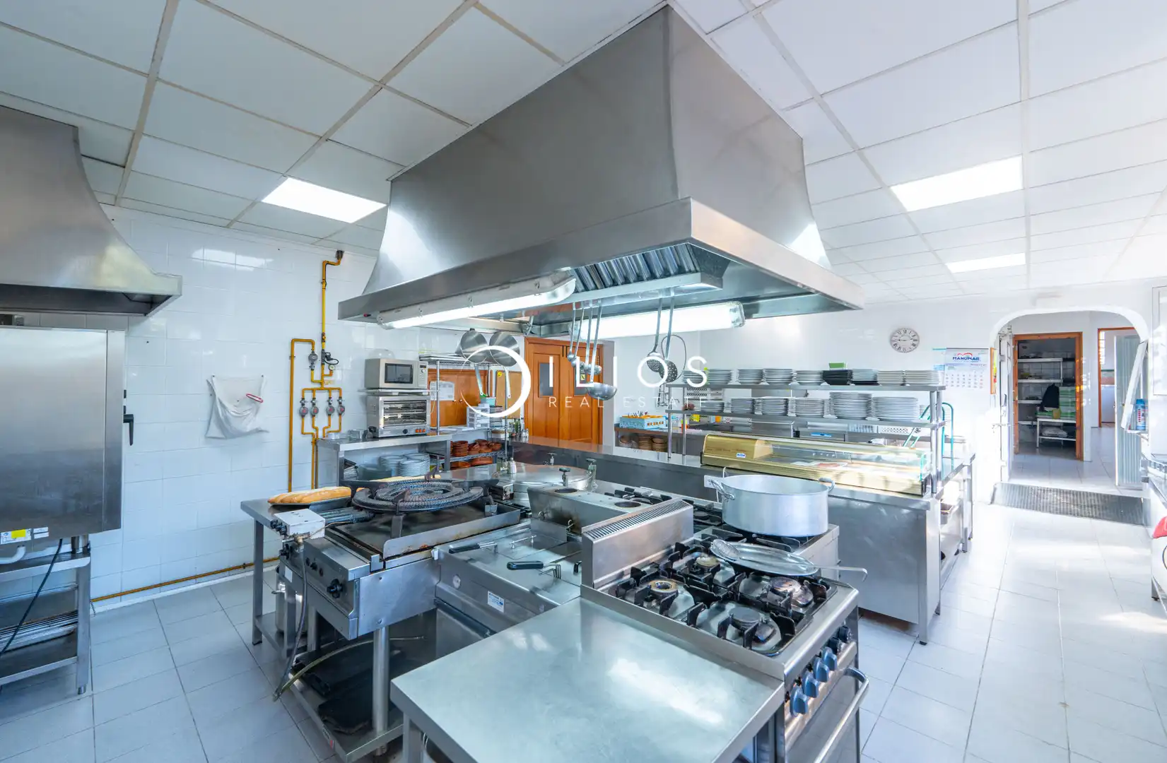 Cocina de Edificio en venta en Olocau con Piscina comunitaria