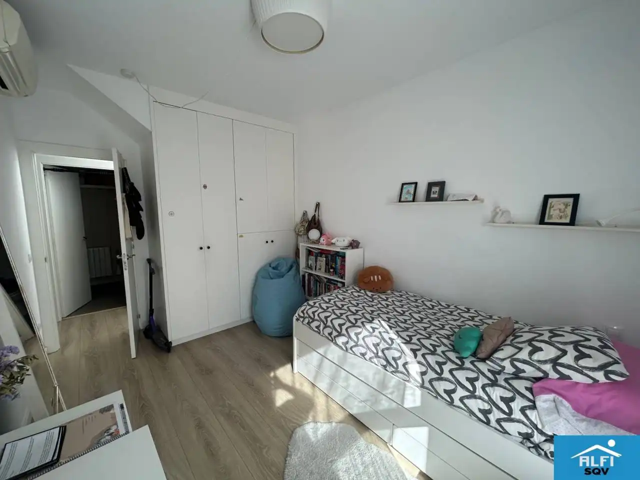 Dormitori de Dúplex en venda en Sabadell amb Aire condicionat, Calefacció i Parquet