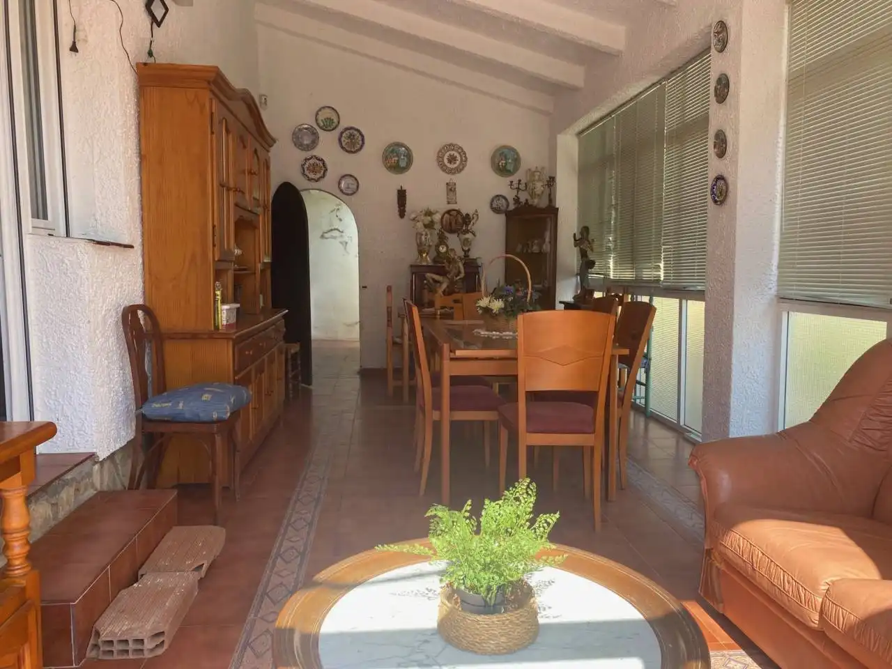 Menjador de Casa o xalet en venda en Mont-roig del Camp amb Jardí privat, Piscina i Moblat
