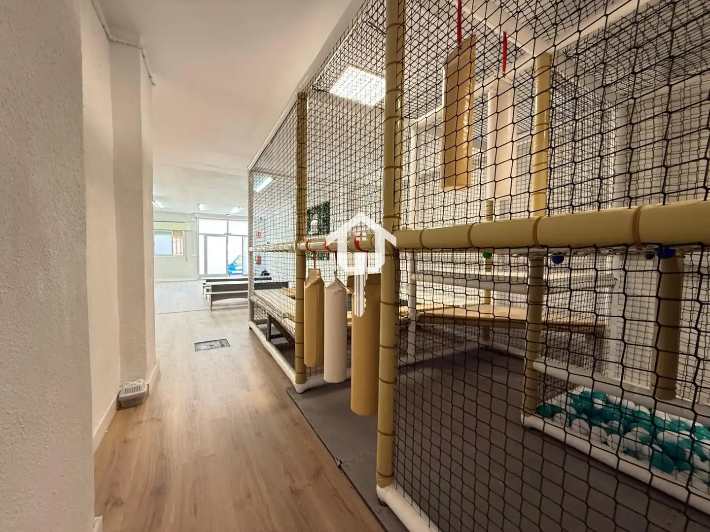 Local en venta en Alicante / Alacant con Aire acondicionado