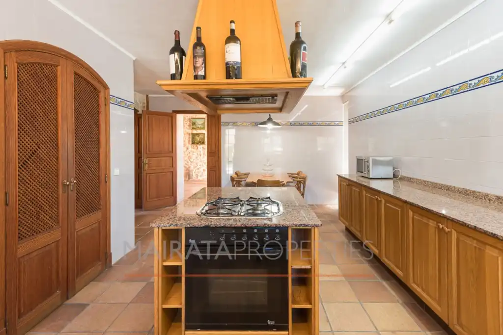 Cuina de Finca rústica en venda en Felanitx amb Aire condicionat, Jardí privat i Terrassa