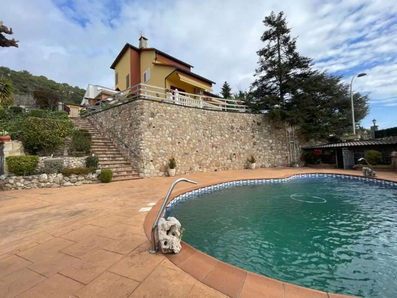 Piscina de Casa o chalet en venta en Caldes de Montbui con Aire acondicionado, Calefacción y Jardín privado