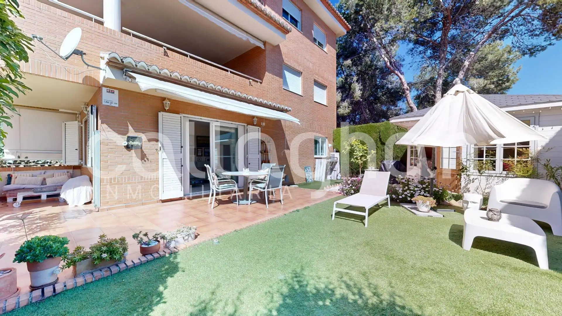 Garden of Ground floor for sale in Valencia  with Air Conditioner, Private garden and Storage room