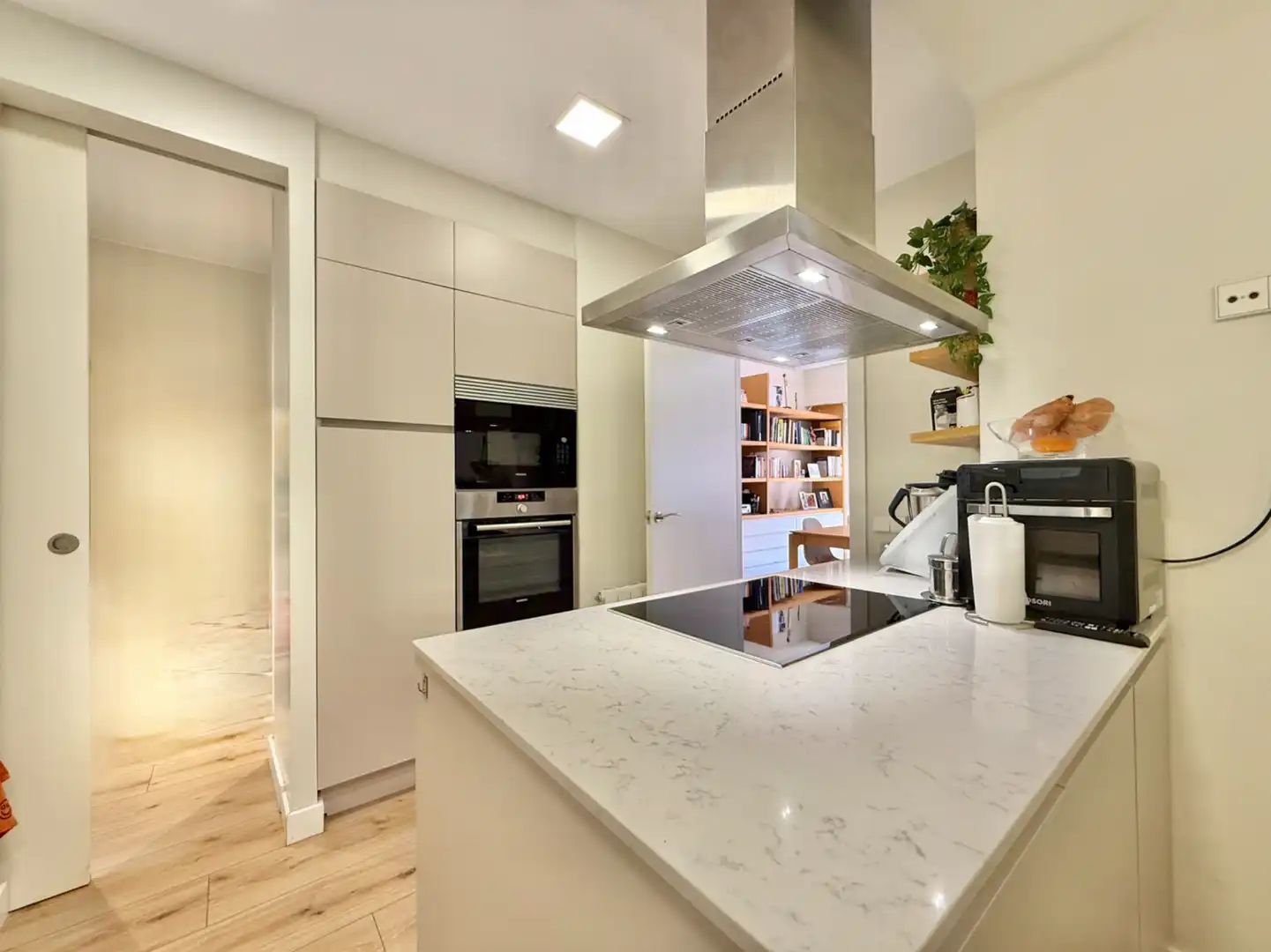 Cocina de Piso de alquiler en Barcelona con Aire acondicionado, Calefacción y Parquet
