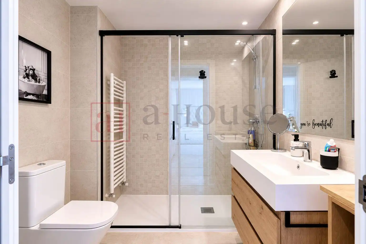 Baño de Casa adosada en venta en Boadilla del Monte con Aire acondicionado, Calefacción y Jardín privado