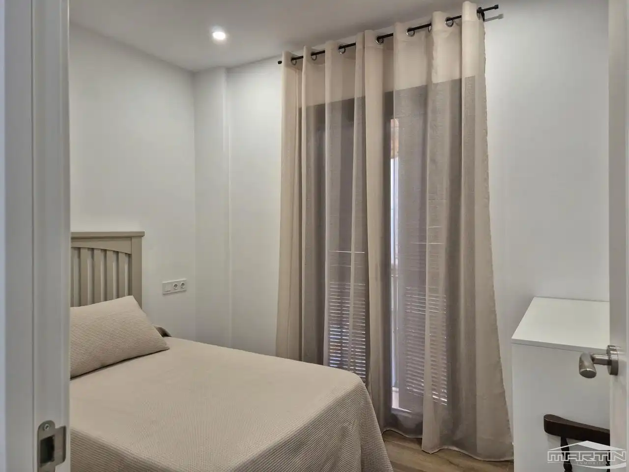 Habitación de Piso de alquiler en Lucena con Aire acondicionado, Terraza y Amueblado