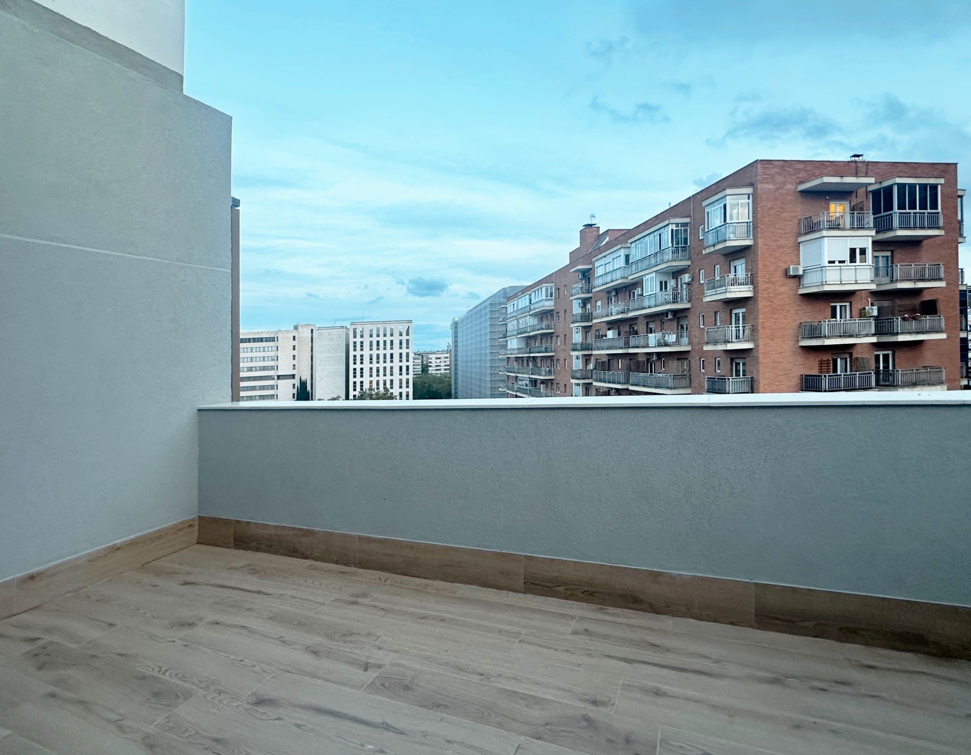 Terrace of Duplex to rent in  Madrid Capital  with Air Conditioner, Heating and Parquet flooring