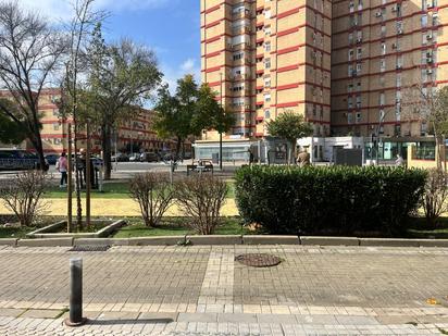 Vista exterior de Casa o xalet en venda en  Sevilla Capital