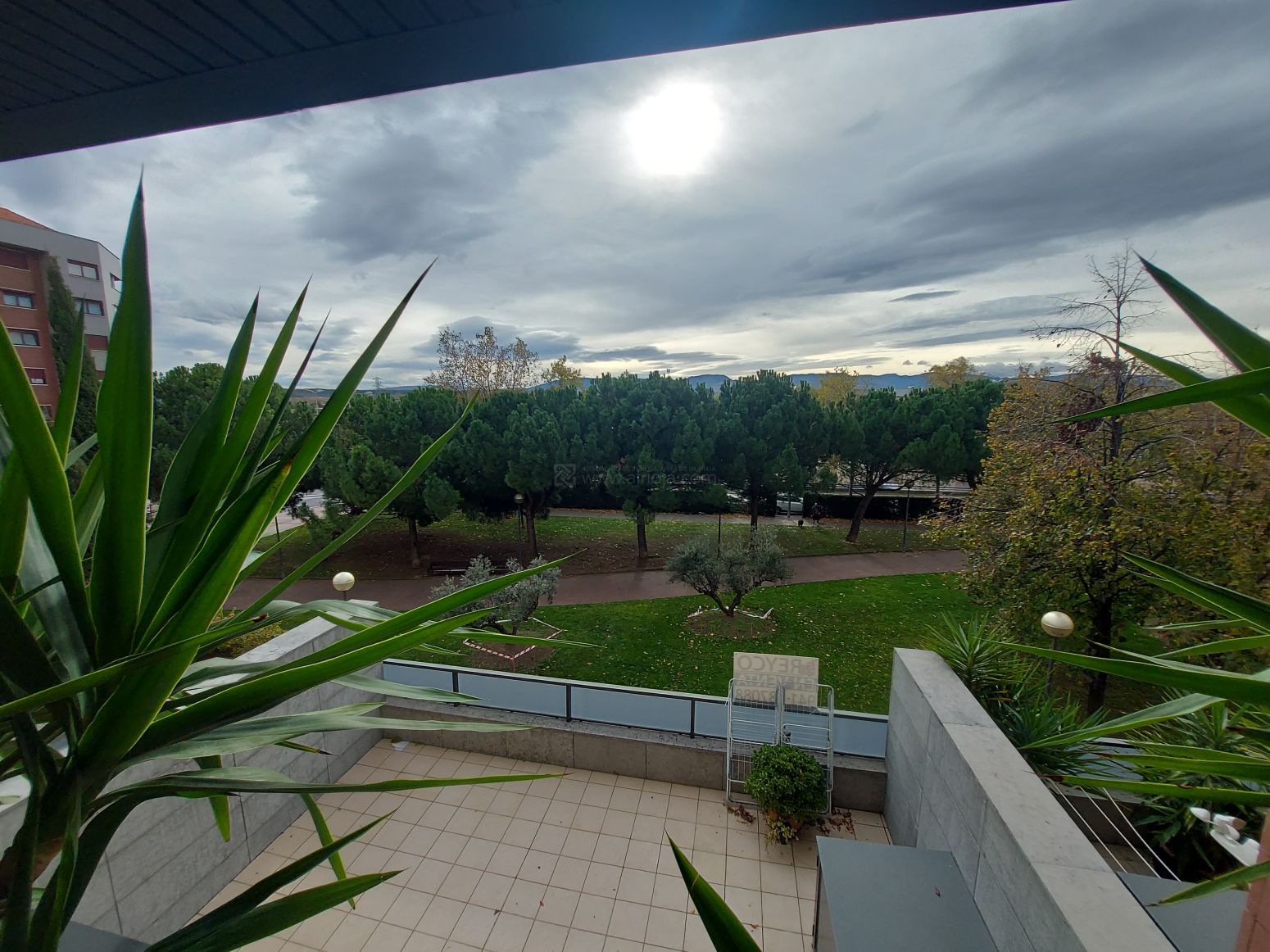 Jardí de Pis en venda en  Logroño amb Aire condicionat, Calefacció i Terrassa
