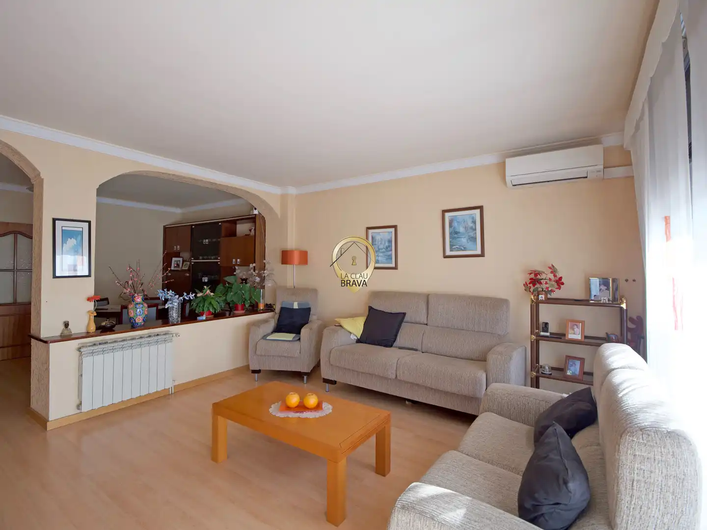 Wohnzimmer von Gebäude zum Verkauf in Sant Feliu de Guíxols