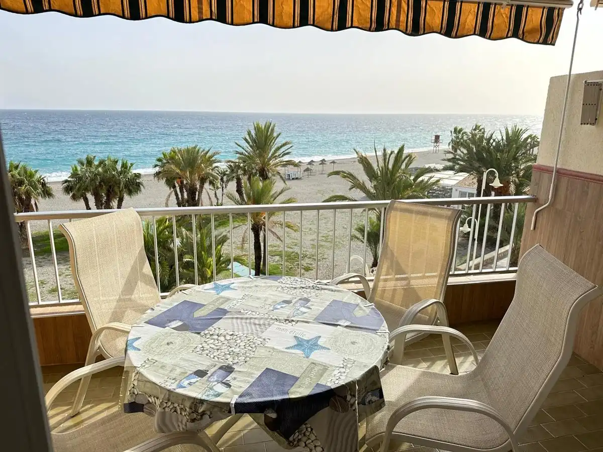 Terrasse von Wohnungen zur Miete in Almuñécar mit Klimaanlage, Terrasse und Möbliert