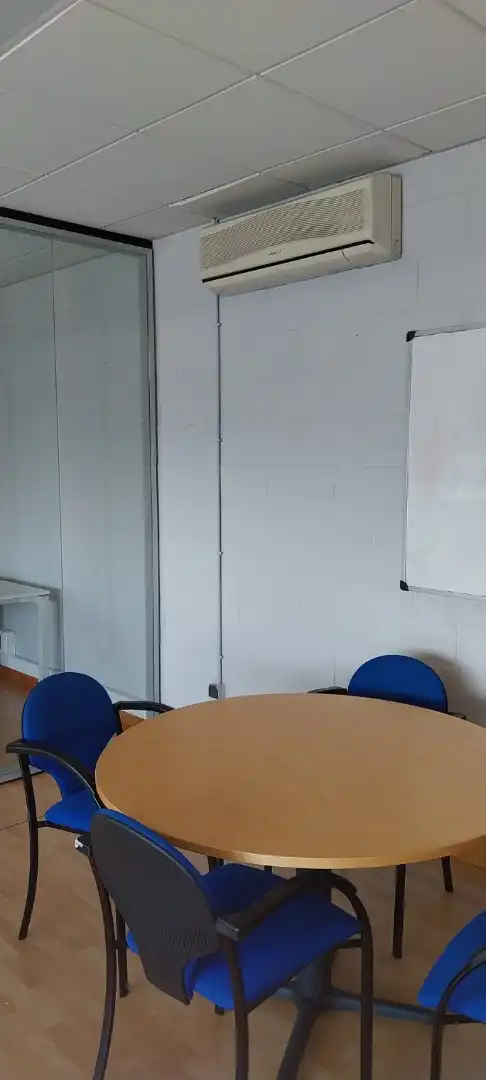 Fabrikhallen zur Miete in Alcalá de Henares mit Heizung