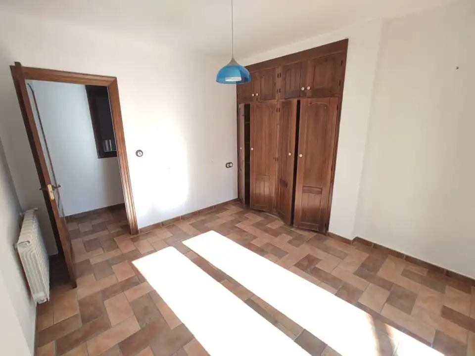 Bedroom of Flat for rent in Cenes de la Vega