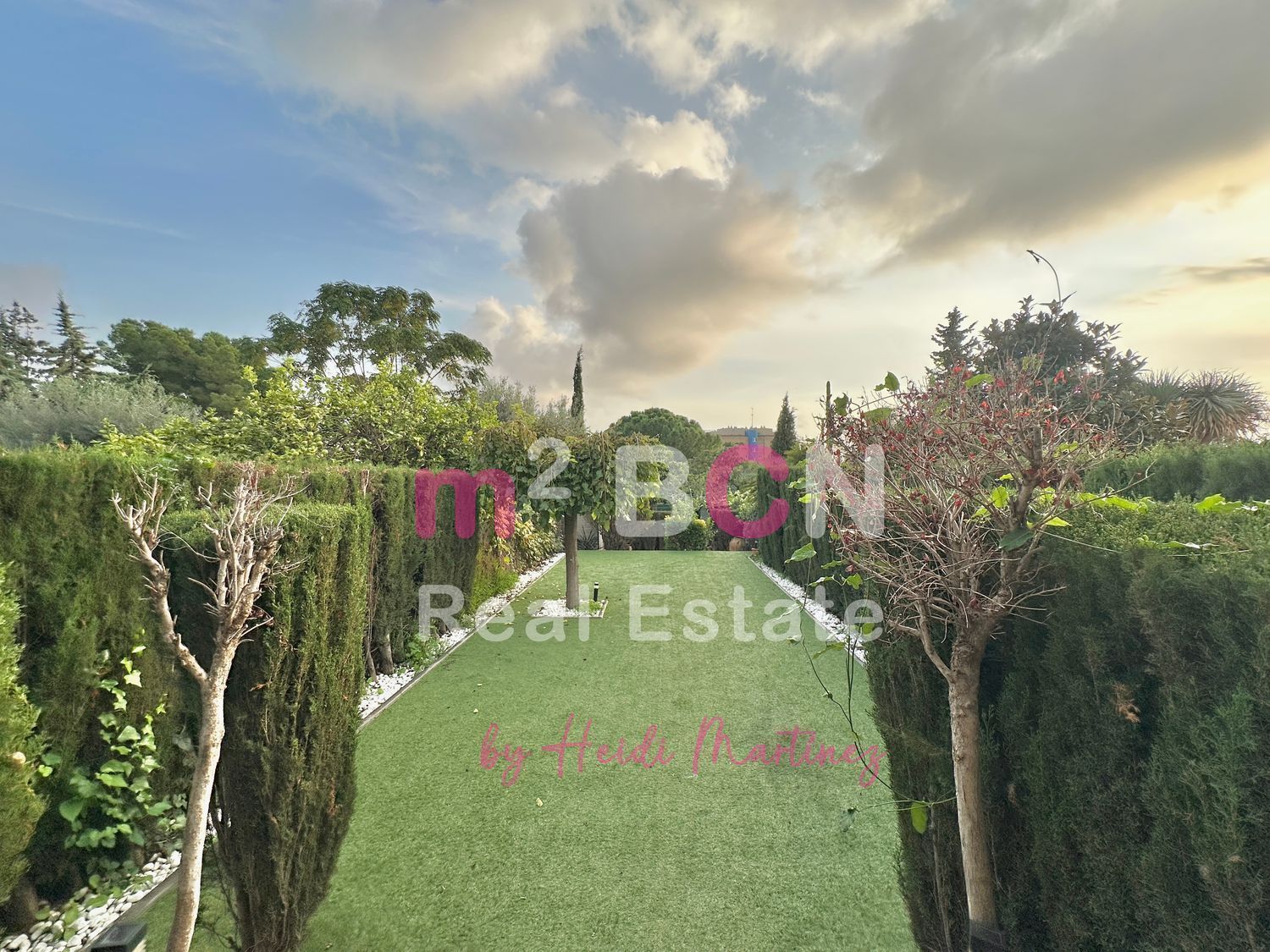 Jardí de Casa o xalet en venda en Esplugues de Llobregat amb Aire condicionat, Calefacció i Jardí privat