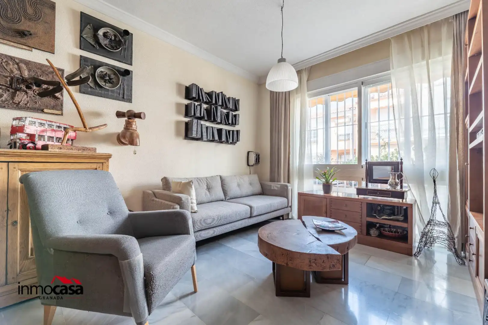 Wohnzimmer von Einfamilien-Reihenhaus zum Verkauf in Granada mit Klimaanlage