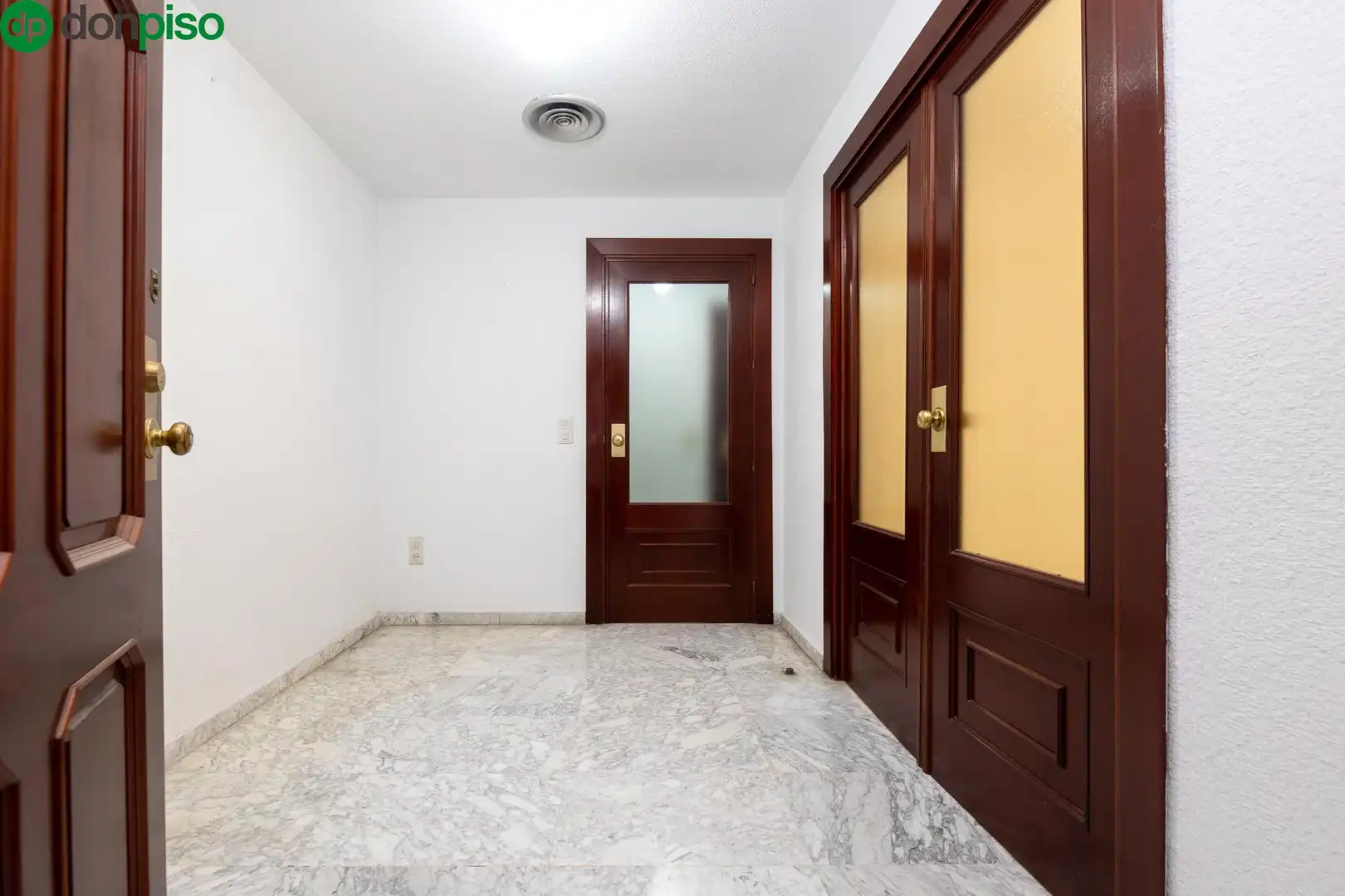 Piso en venta en Avenida Divina Pastora 7 Bloque 2, 7, San Ildefonso