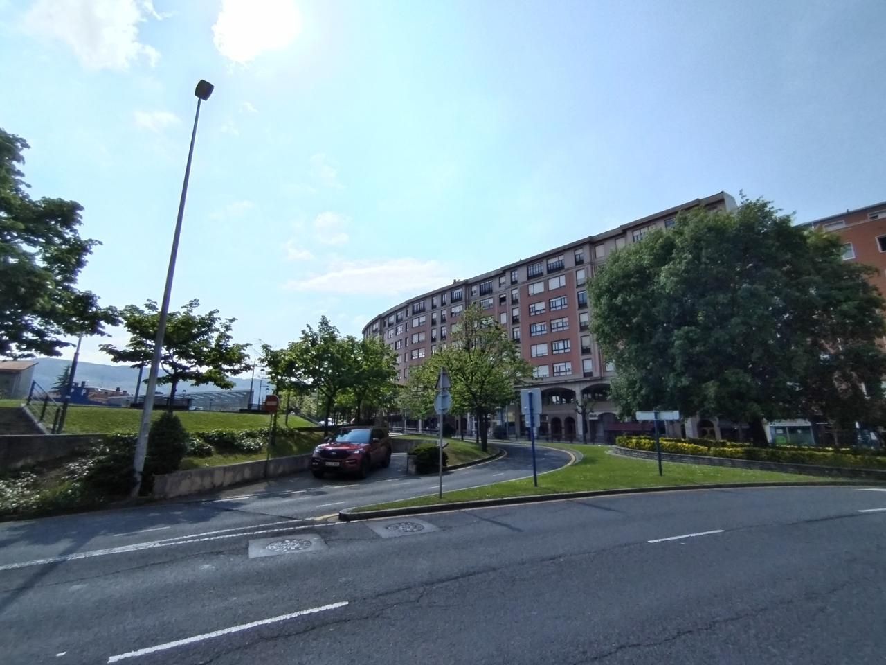 Exterior view of Garage to rent in Barakaldo 