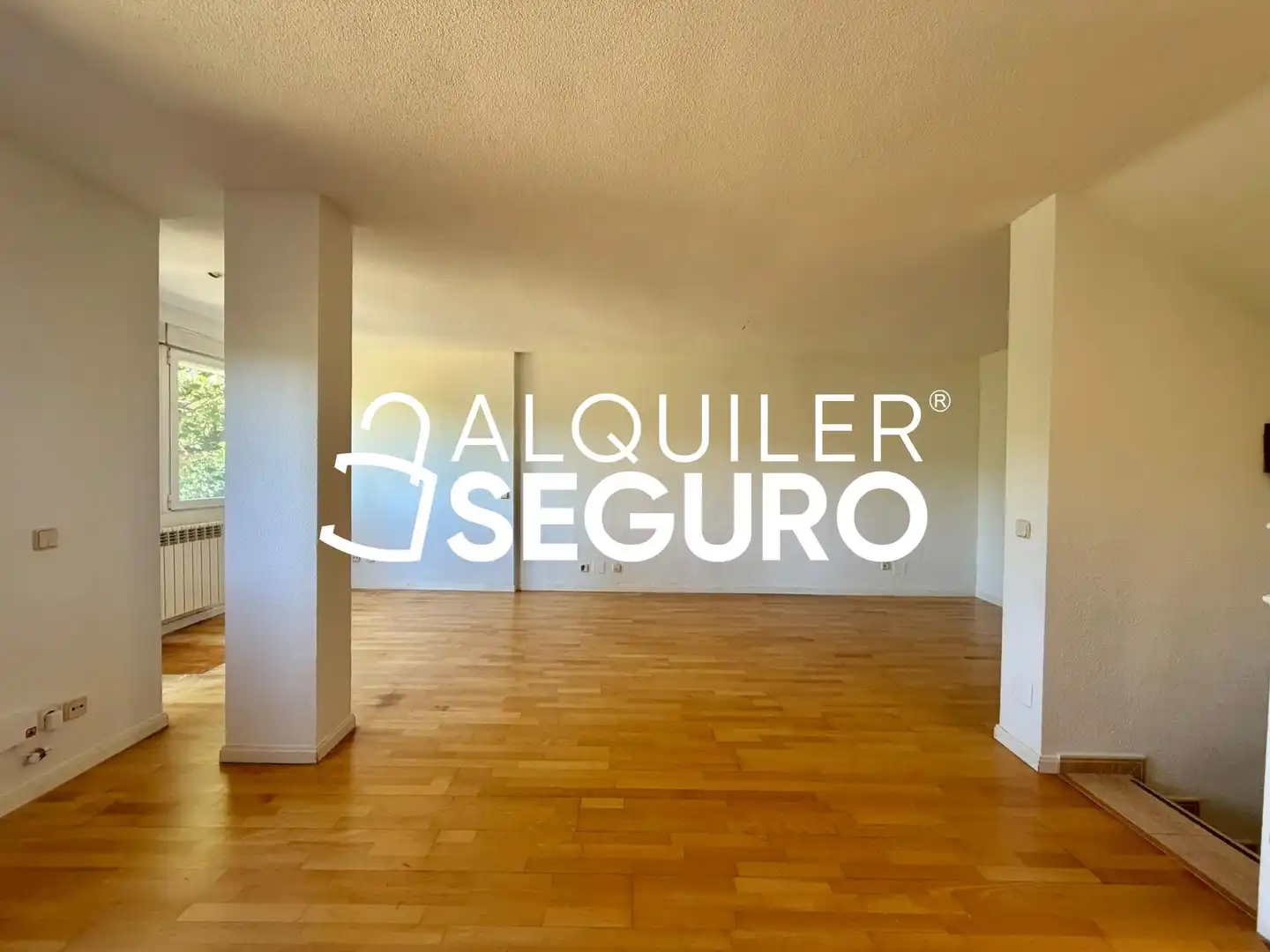 Living room of Houses for rent in Las Rozas de Madrid  with Air Conditioner, Heating and Terrace