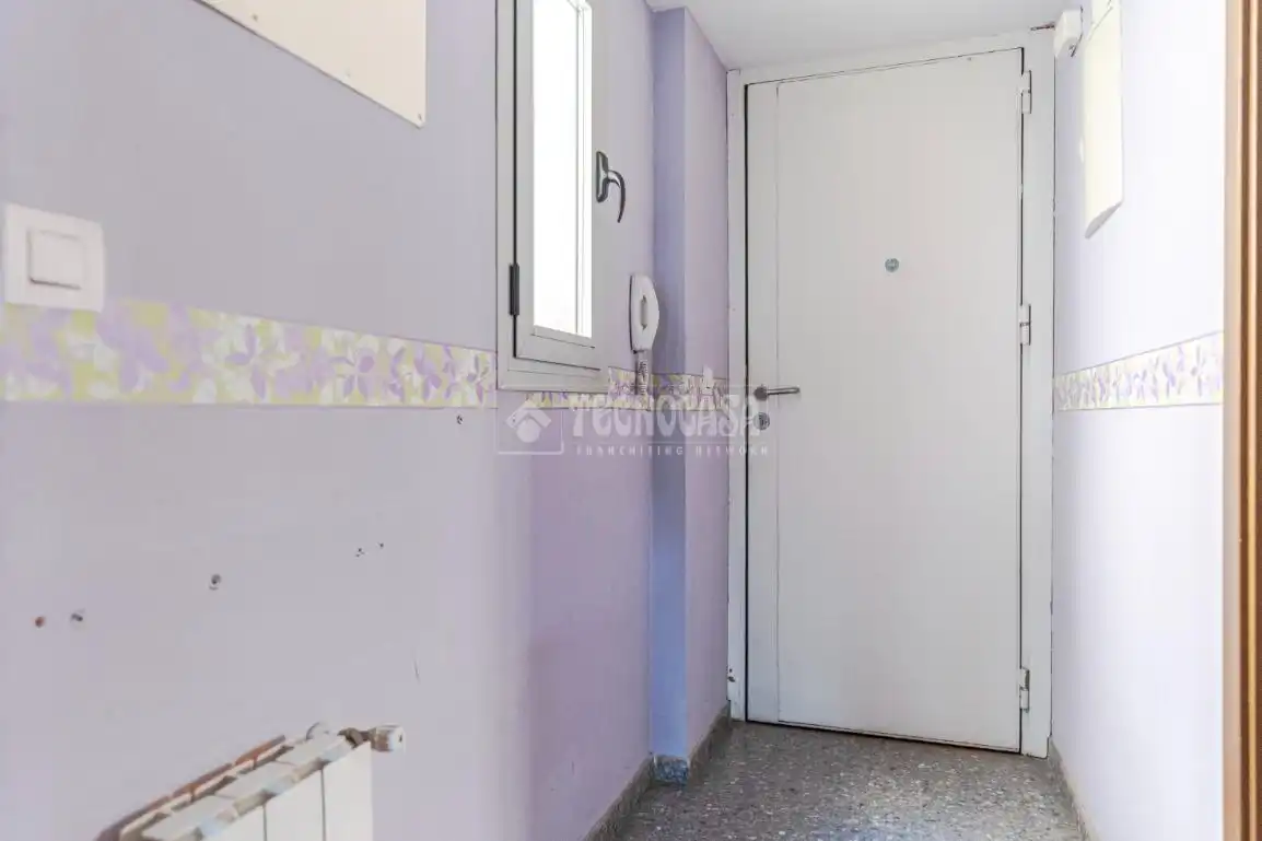Flat for sale in Granada