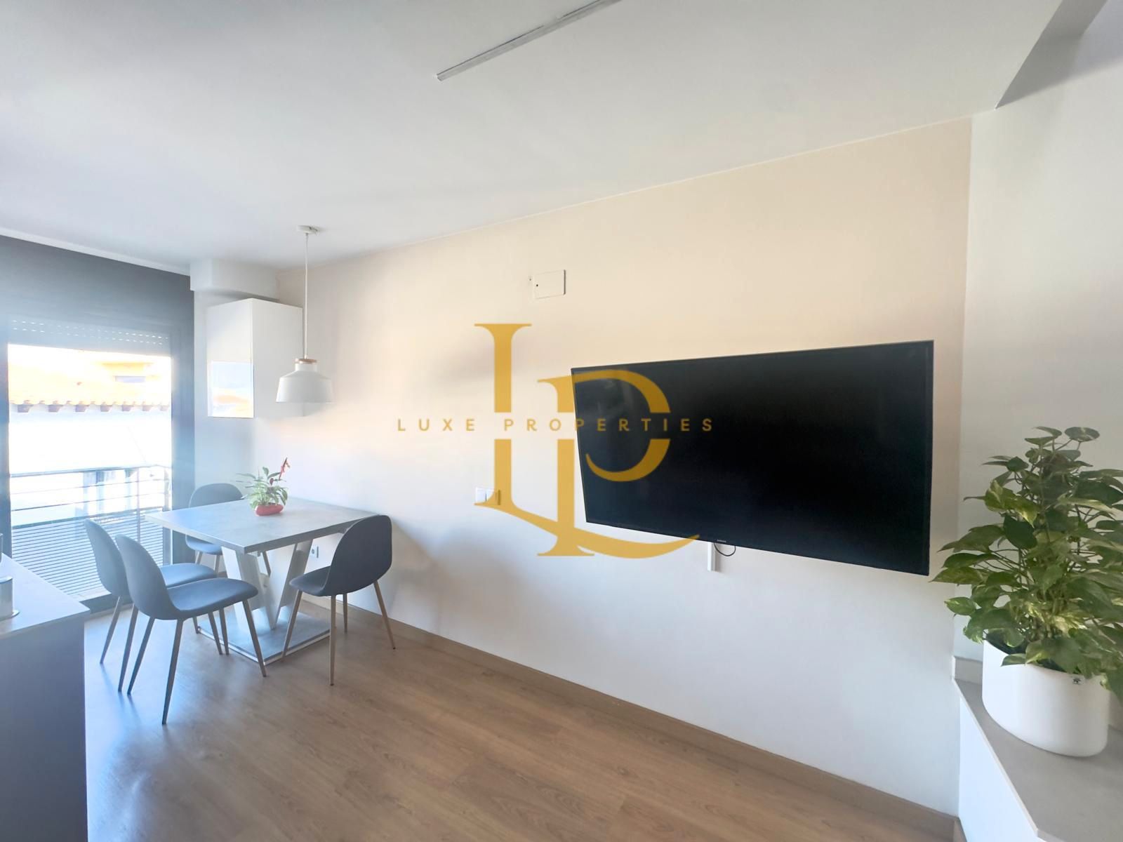 Sala d'estar de Pis en venda en Rubí amb Calefacció, Parquet i Forn