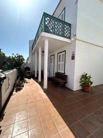 Casa-chalet en Venta en Arafo en Arico