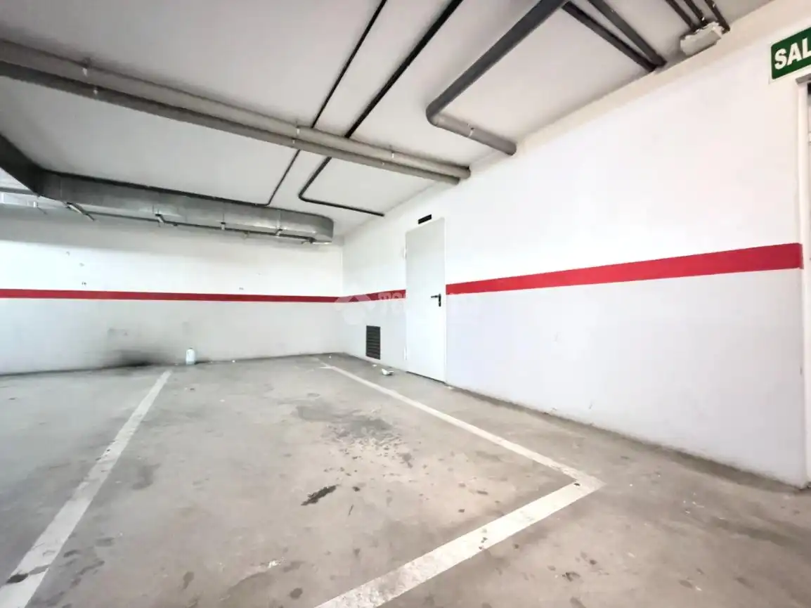 Individual with lift for sale in C. del Pico Moncayo, imagen 11