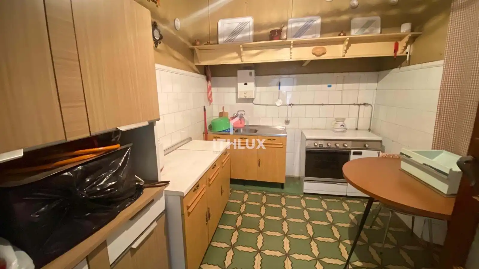 Kitchen of Detached homes for sale in Benquerencia de la Serena  with Air Conditioner, Terrace and Storage room