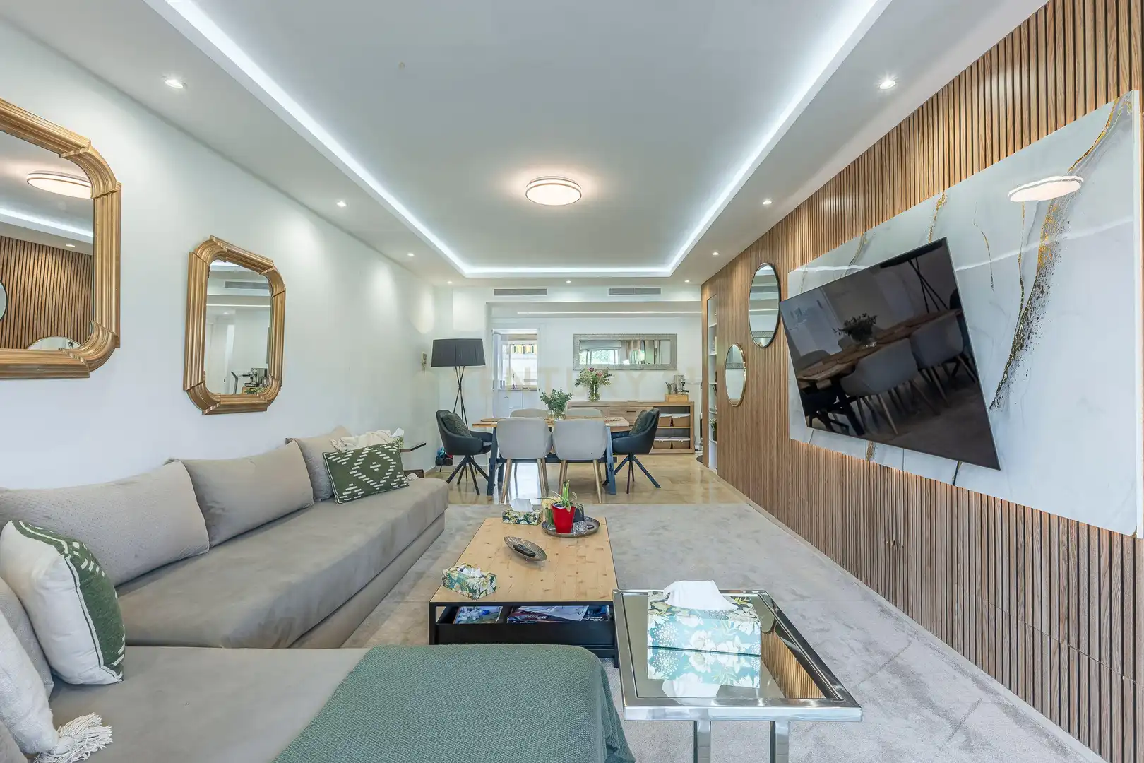 Sala de estar de Apartamento en venta en Marbella con Aire acondicionado, Trastero y Balcón