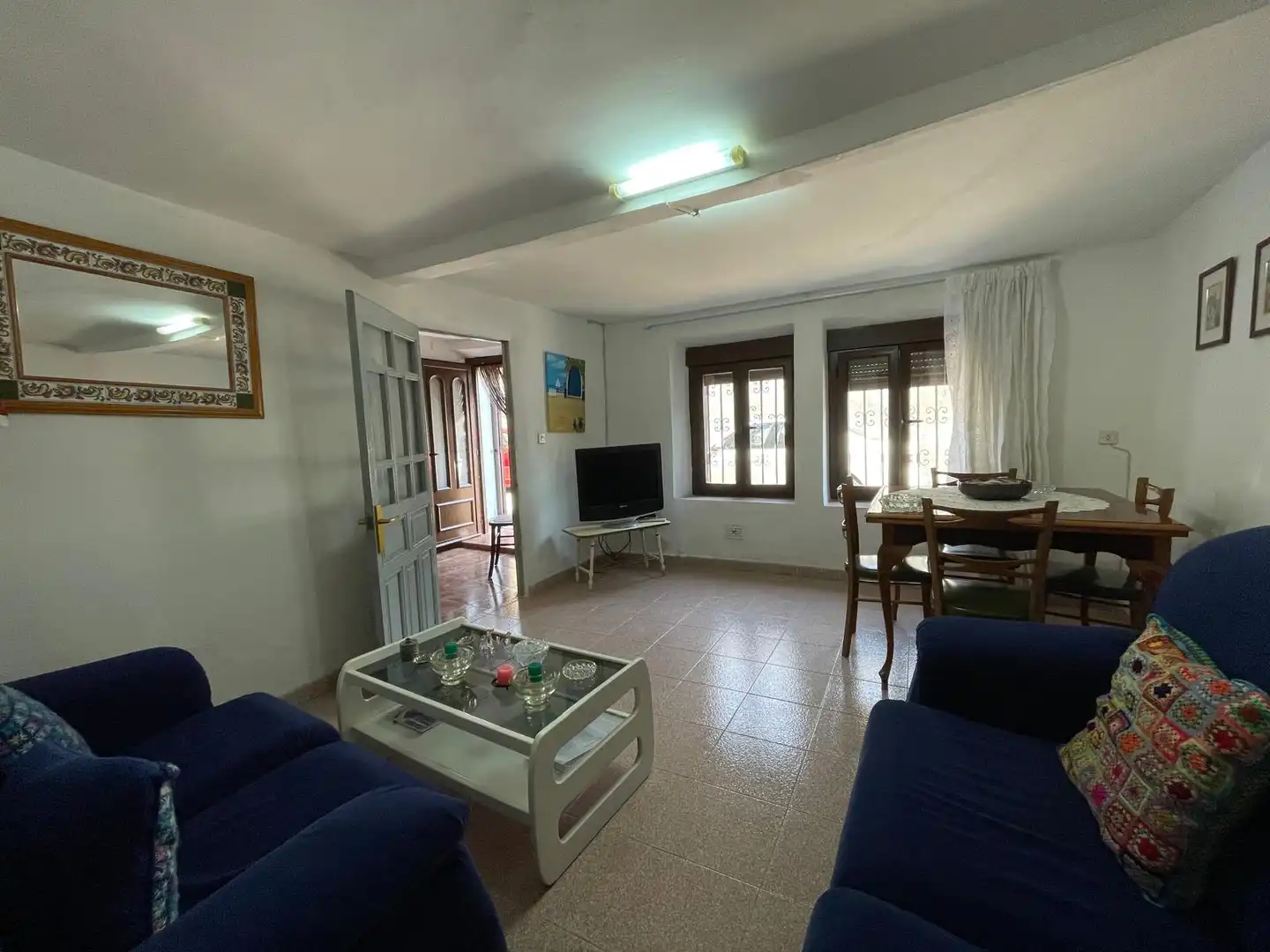 Sala d'estar de Finca rústica en venda en Palenzuela amb Moblat, Forn i Rentadora