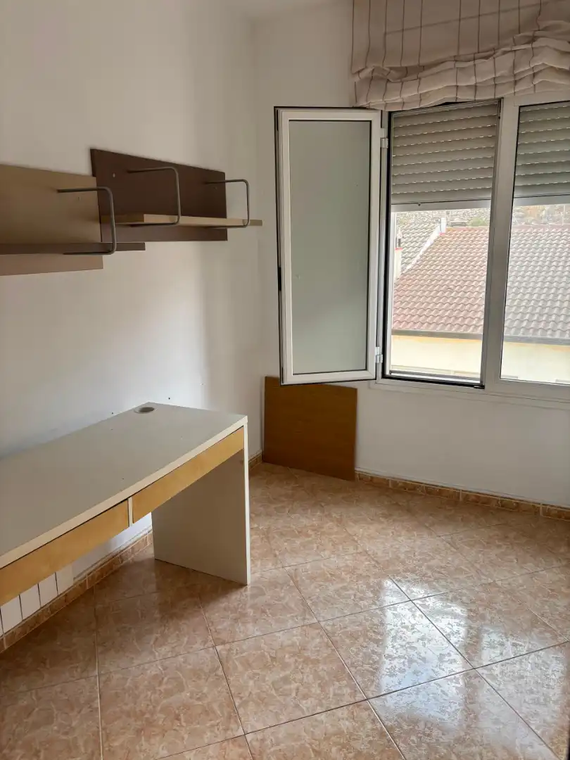 Maison mitoyenne avec jardin à vendre à Carrer Calaf, imagen 9