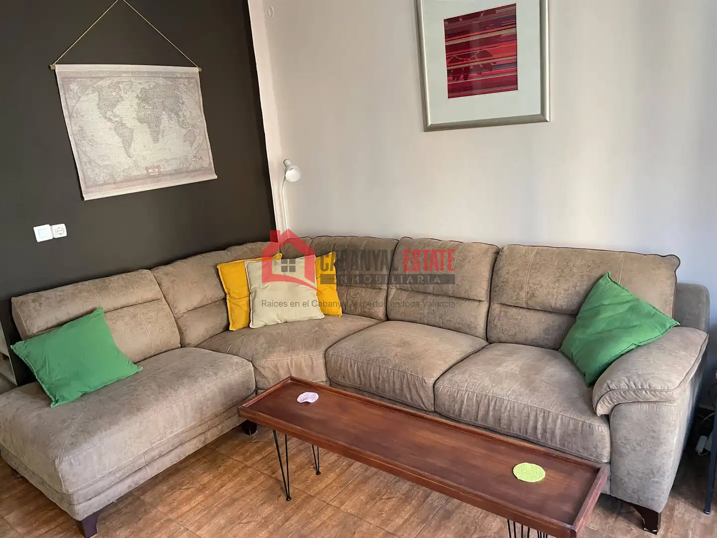 Living room of Apartments for sale in Valencia  with Air Conditioner, Furnished and Alarm