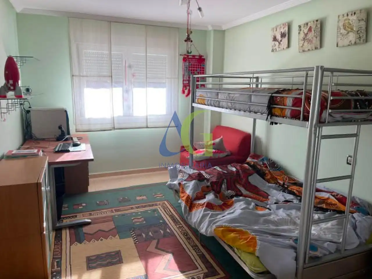 Dormitori de Casa o xalet en venda en Sariegos amb Calefacció, Jardí privat i Parquet