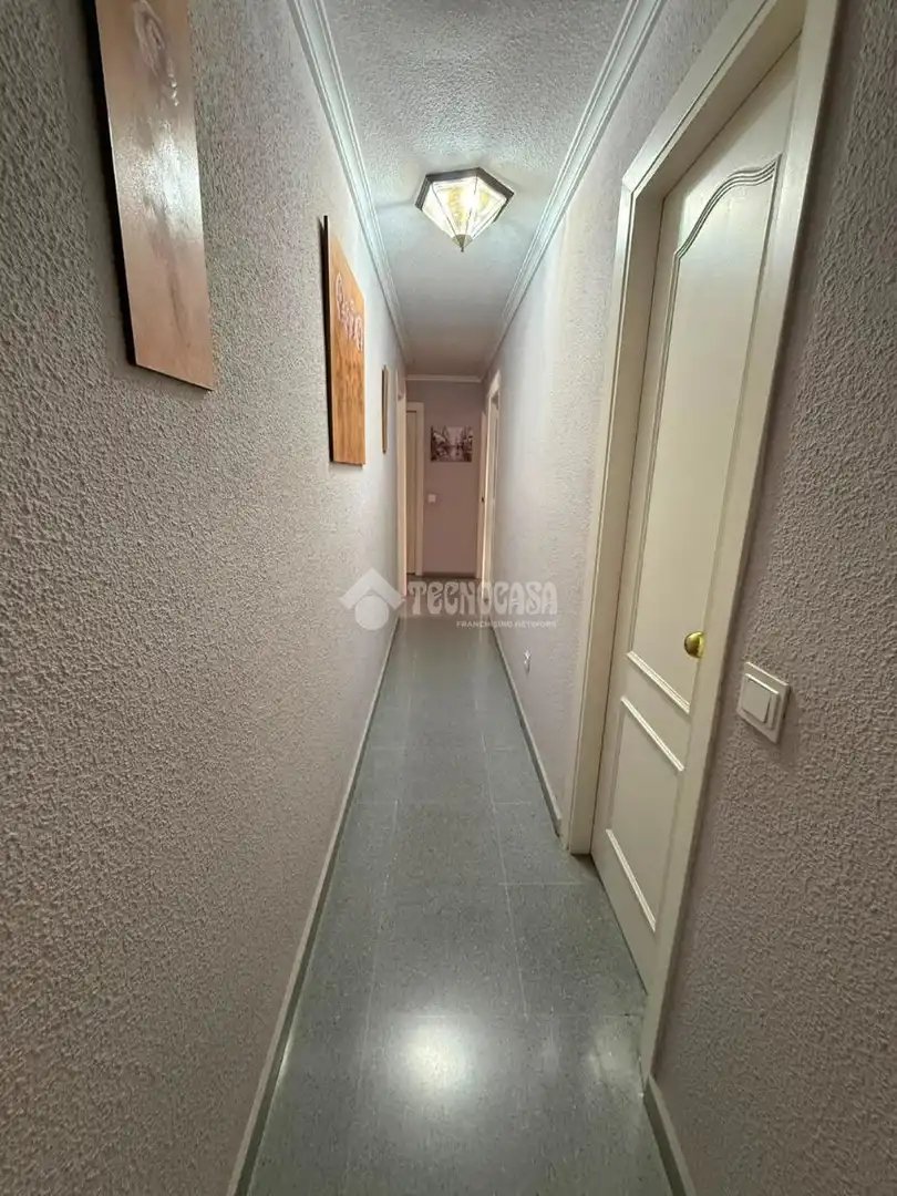 Piso en venta en Sevilla con Trastero y Balcón