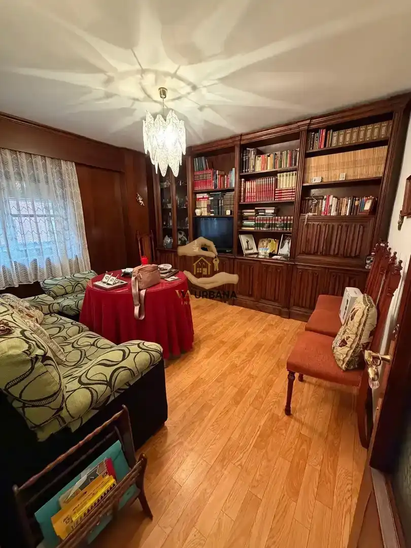 Piso con ascensor en venta en ROBLES, DE LOS 6